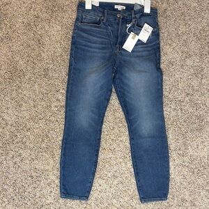 Good American Waist Cinching High-Rise Skinny Fit Denim Jeans